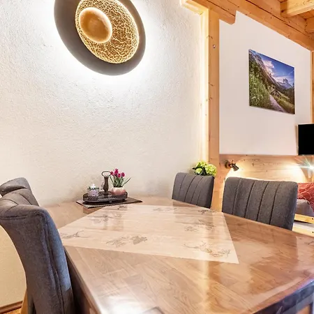 Apartment Petra 3 *