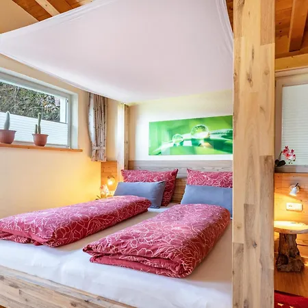 Apartment Petra 3 *
